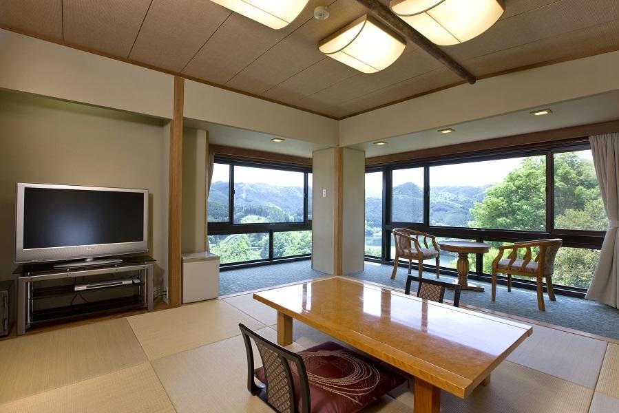 Shorenji Lake Hotel Nabari Extérieur photo
